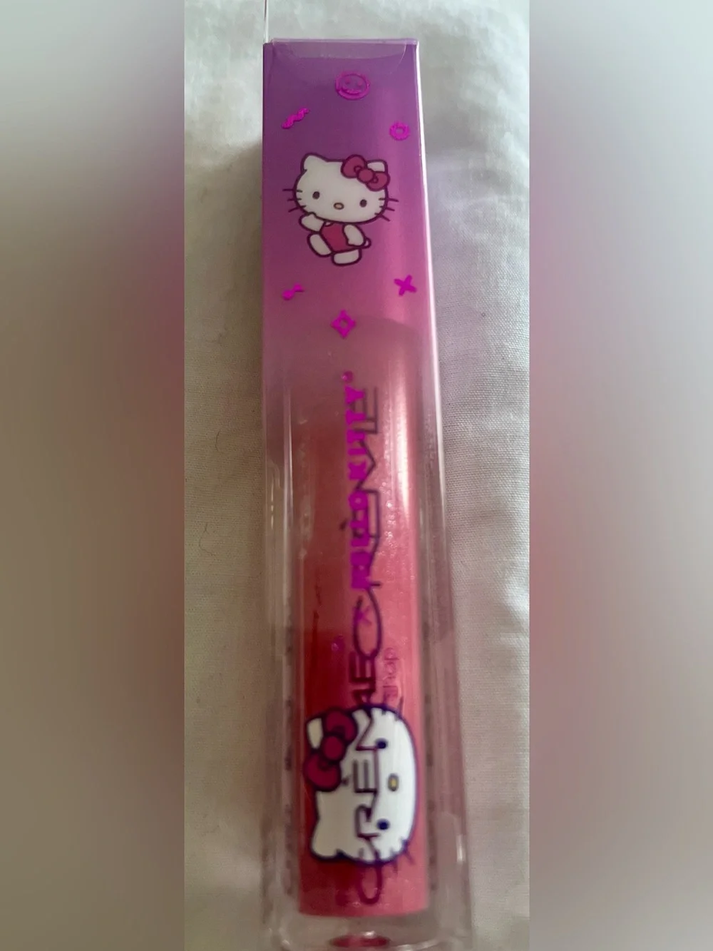 Hello kitty Pink Shimmery Lip Gloss - Hydrating Shine